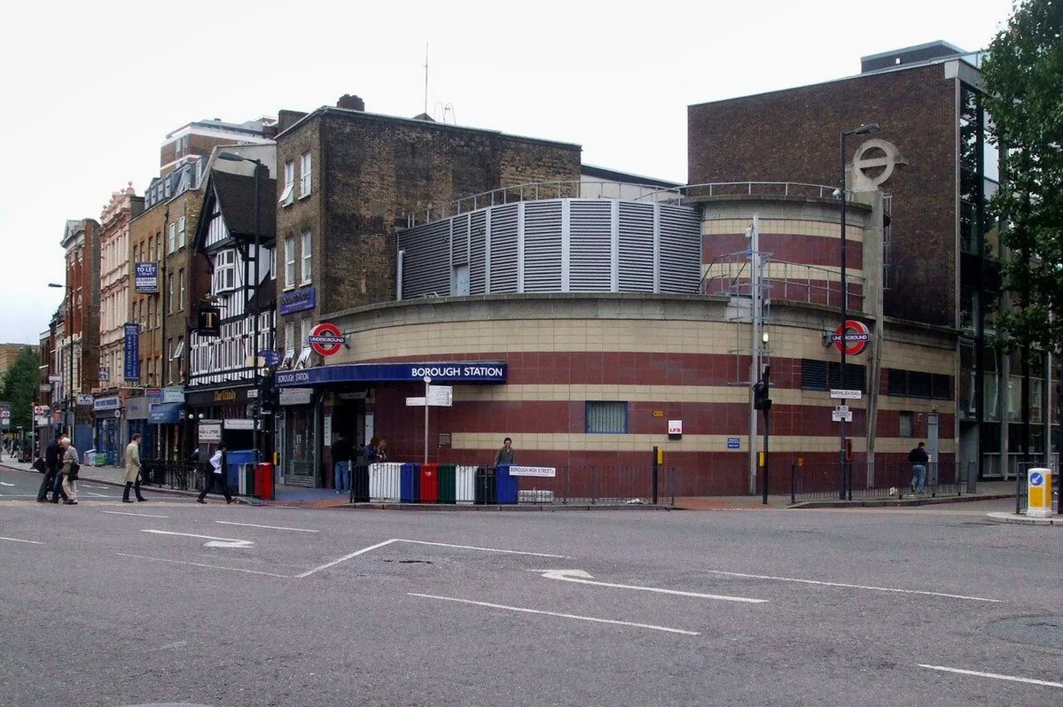 Borough tube station building