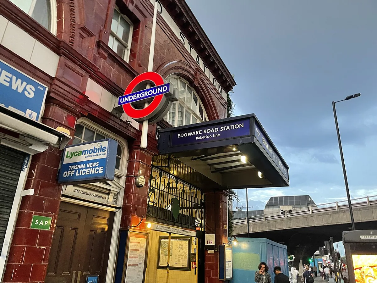 Edgware Road tube station (Bakerloo line) entrance