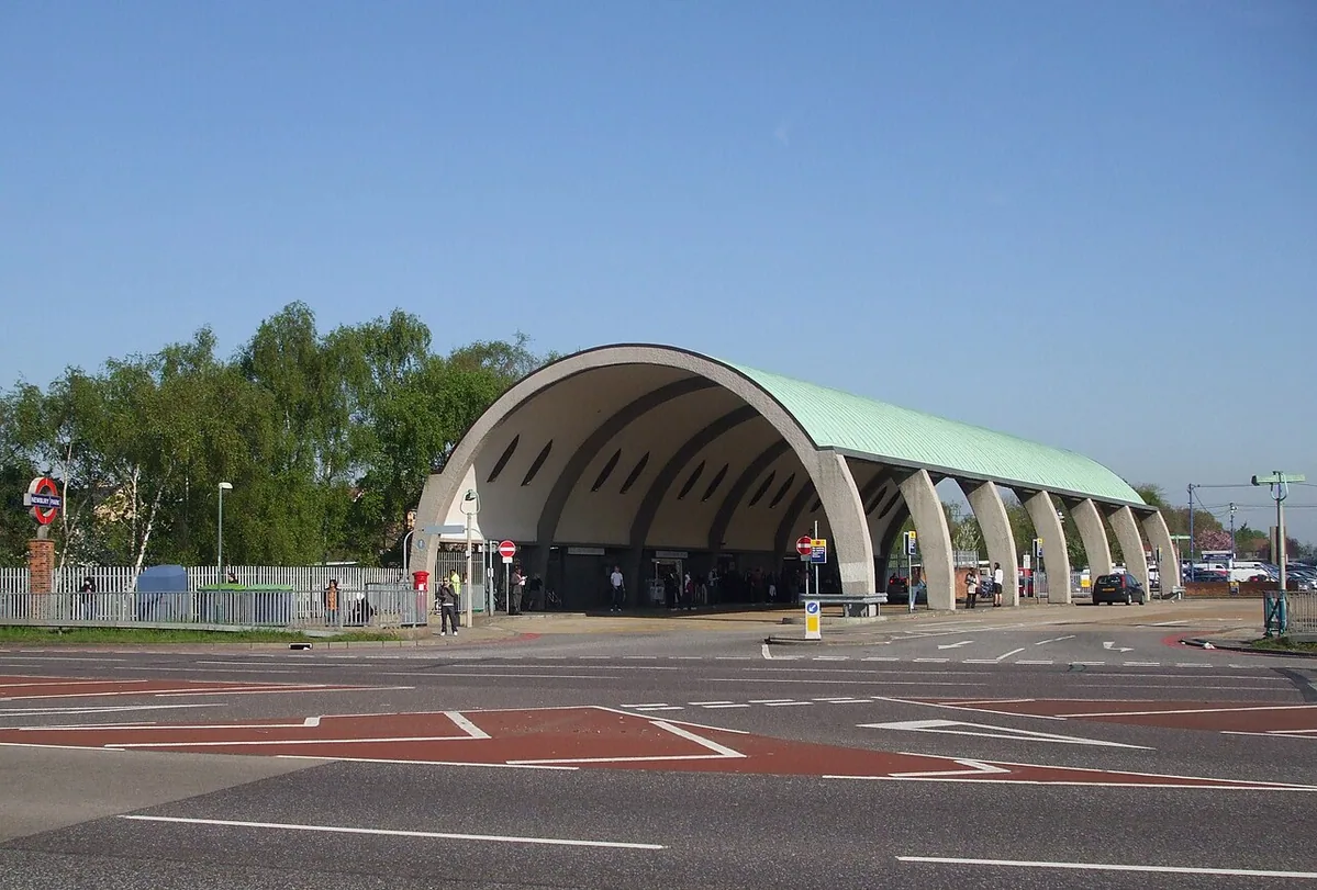 Newbury Park tube station bus shelter in April 2009, prior to recent, but abandoned, lift-installation works at the station.