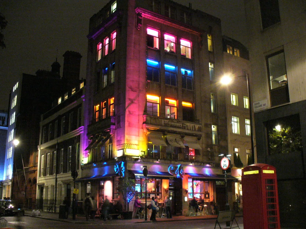 Pub no famoso bairro do Soho em Londres.