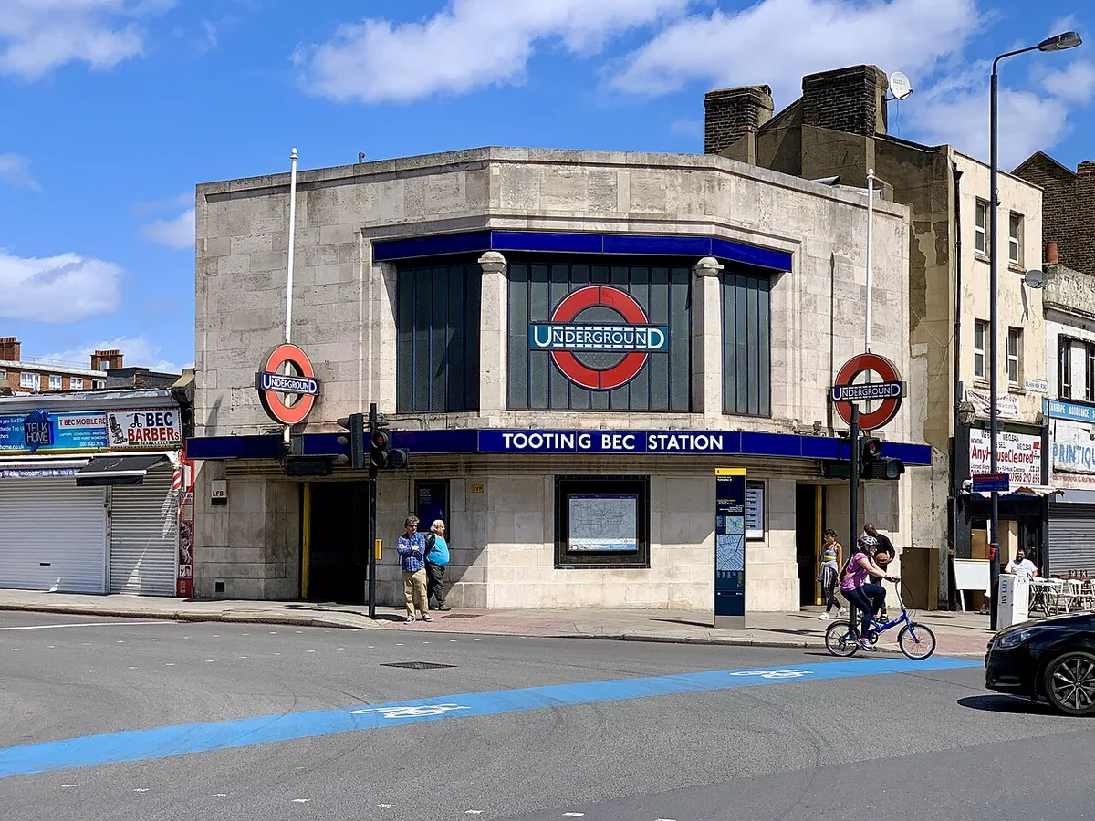Northern line station building of Tooting Bec tube station. Markings for the Cycle Superhighway 7 are visible in the foreground. Taken during my Northern Line Tube Walk .