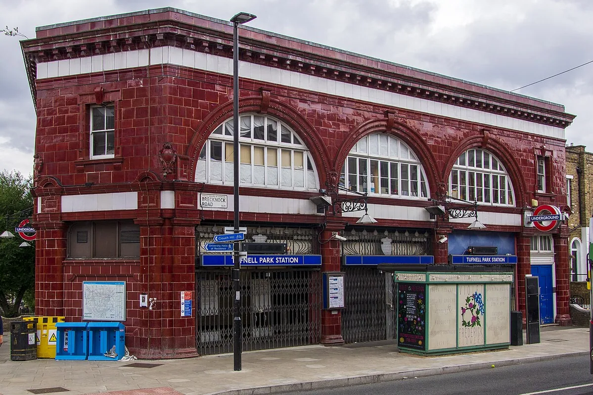 Exterior of the station building of the tube station Tufnell Park.