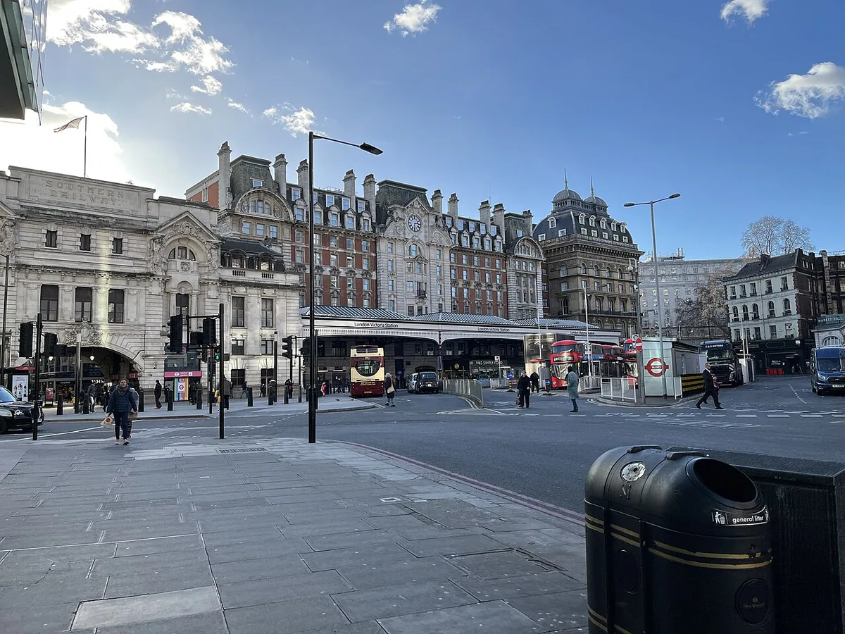 London Victoria Station on the 31st January