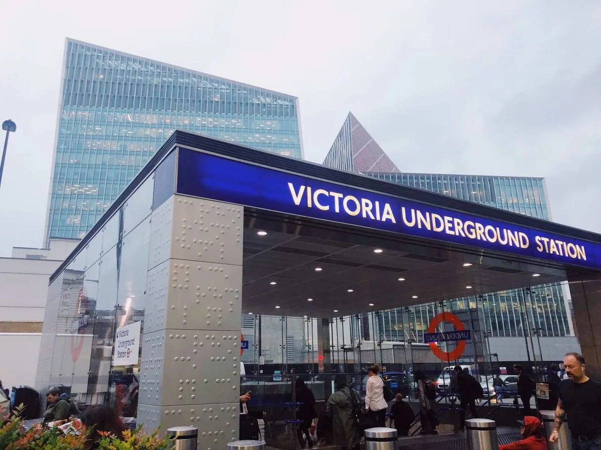 London victoria underground station.